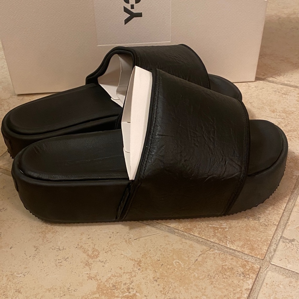 Y-3 Black Slide Sandals - Picture 4 of 8